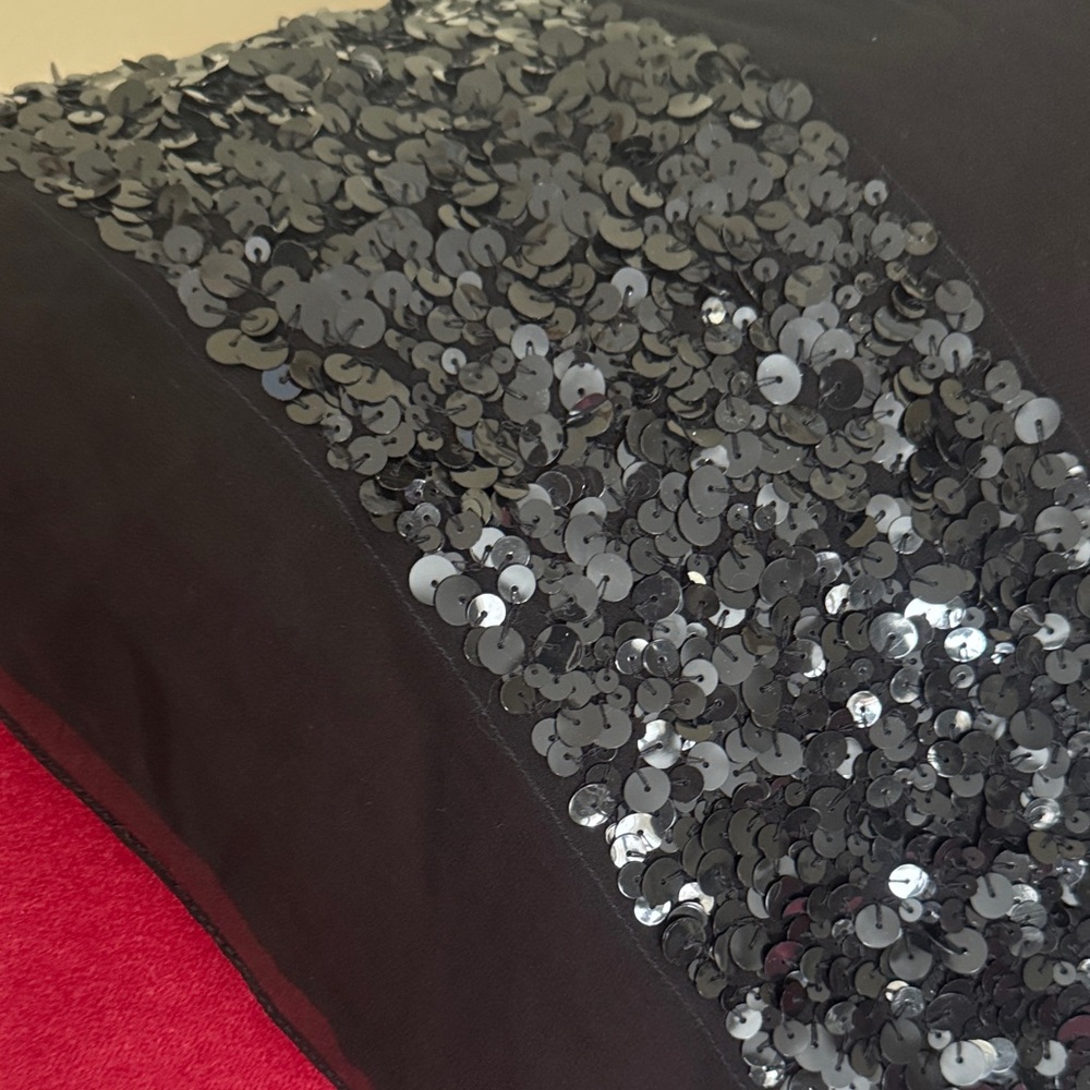 Elegant Black Sequin Scarf/Shoulder Wrap - Picture 2 of 3